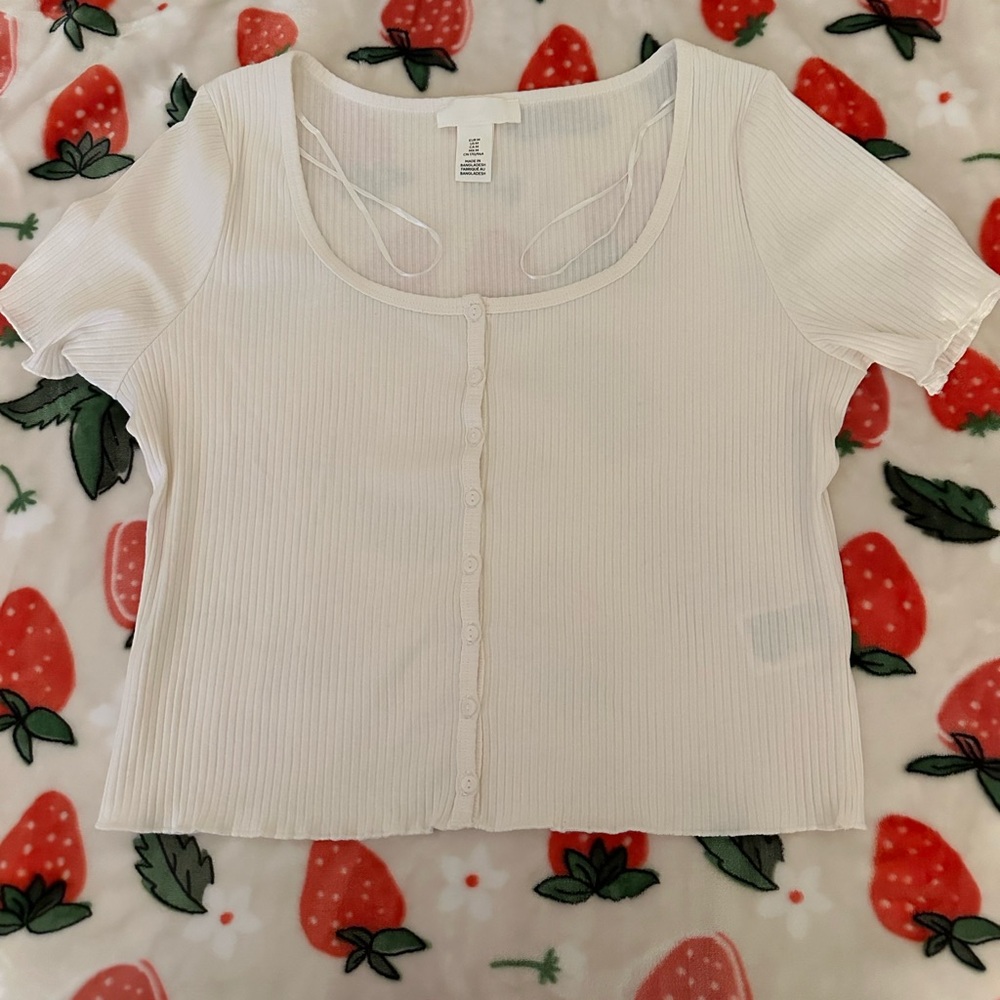 H&M - size M cream blouse!